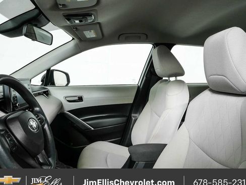 Used 2022 Toyota Corolla Cross L FWD image 5