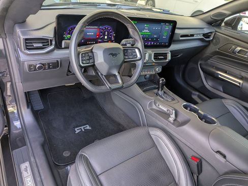 Used 2024 Ford Mustang GT Premium w/ GT Performance Package RWD image 18