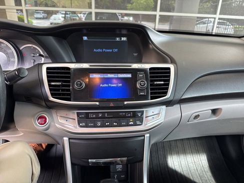 Used 2013 Honda Accord EX-L image 9