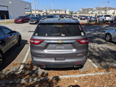Used 2019 Chevrolet Traverse High Country AWD/4WD image 9