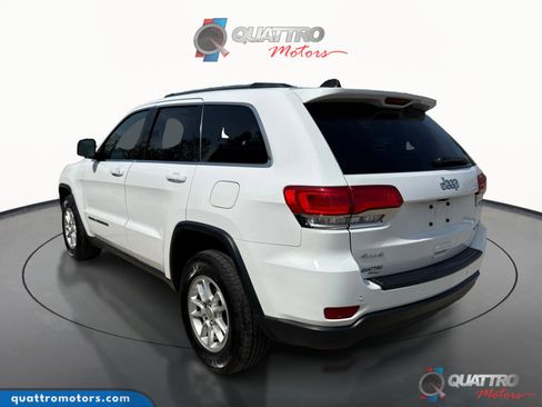 Used 2018 Jeep Grand Cherokee Laredo image 4