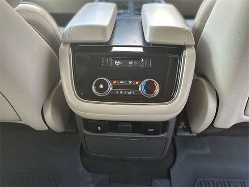 Used 2019 Lincoln Navigator L Reserve w/ Cargo Package image 25