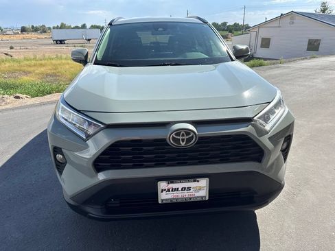 Used 2021 Toyota RAV4 XLE AWD/4WD image 2