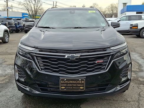 Used 2024 Chevrolet Equinox RS image 2