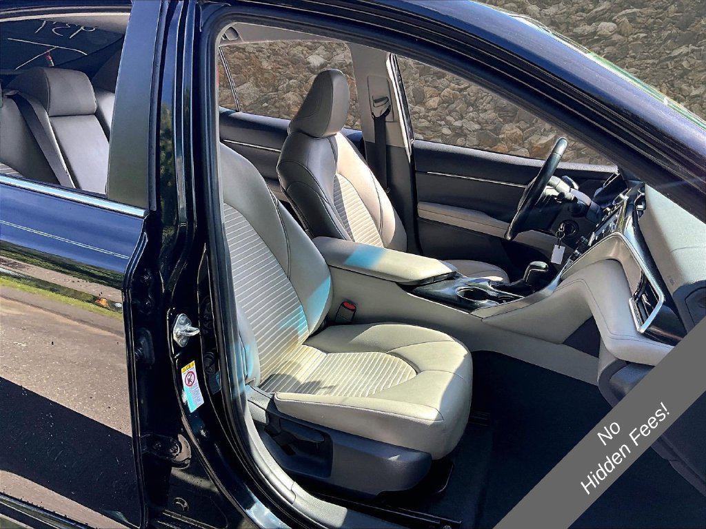Used 2018 Toyota Camry SE w/ Protection Package (Q2) FWD image 7