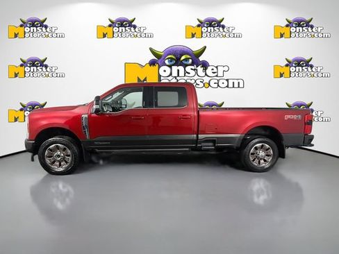 Used 2024 Ford F350 King Ranch w/ FX4 Off-Road Package AWD/4WD image 8