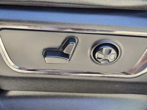 Used 2022 RAM 1500 Limited AWD/4WD image 13