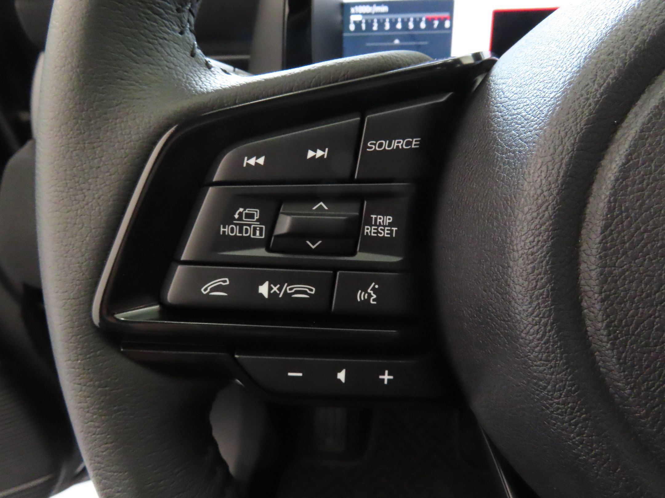 Used 2026 Subaru Outback Limited AWD/4WD image 13