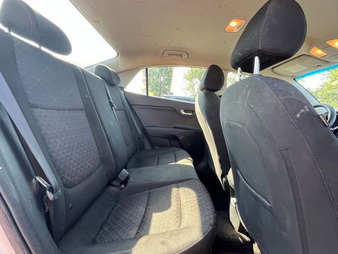 Used 2019 Kia Rio S FWD image 17