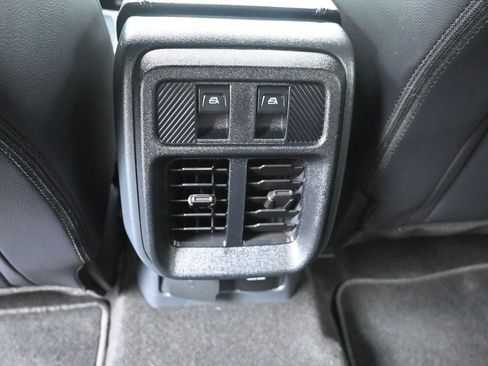 Used 2025 Ford Bronco Outer Banks image 30