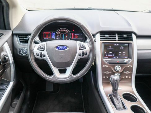 Used 2013 Ford Edge SEL AWD/4WD image 18