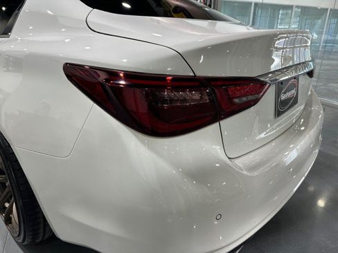 Used 2018 INFINITI Q50 Red Sport 400 RWD image 36
