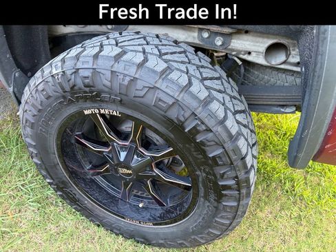 Used 2019 GMC Sierra 2500 Denali w/ Duramax Plus Package AWD/4WD image 6