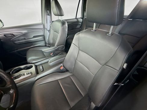 Used 2023 Honda Passport EX-L image 25