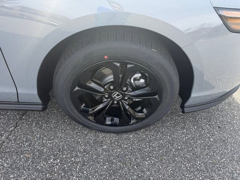 New 2025 Honda Accord SE image 25