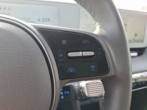 Certified 2022 Hyundai Ioniq 5 SE image 23