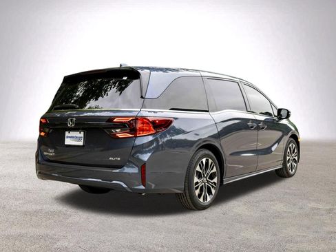 Used 2026 Honda Odyssey Elite image 9