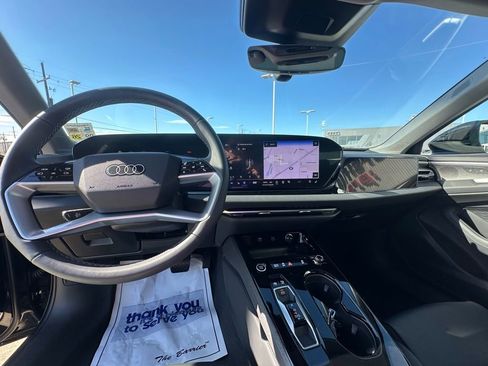 Used 2025 Audi A5 2.0T Prestige image 14