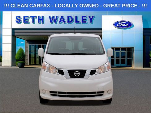 Used 2015 Nissan NV200 SV w/ Technology Package FWD image 4