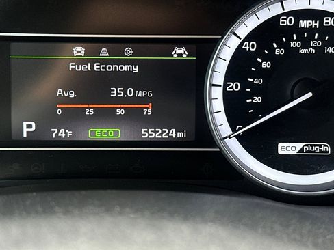 Used 2018 Kia Niro LX image 24