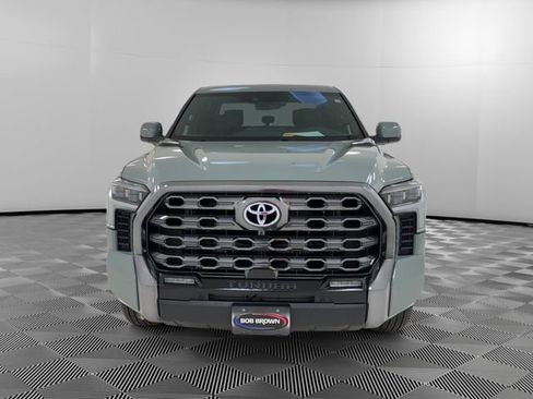 Used 2024 Toyota Tundra Platinum AWD/4WD image 8