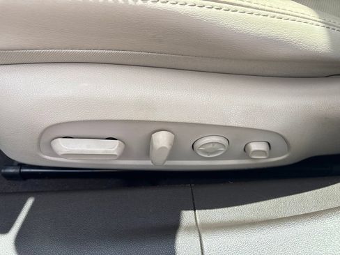 Used 2017 Buick LaCrosse Premium w/ Driver Confidence Package #2 FWD image 20