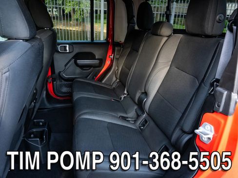 Used 2020 Jeep Gladiator Sport w/ Quick Order Package 24S AWD/4WD image 13