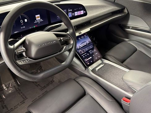 Used 2024 Lucid Air Touring AWD/4WD image 9