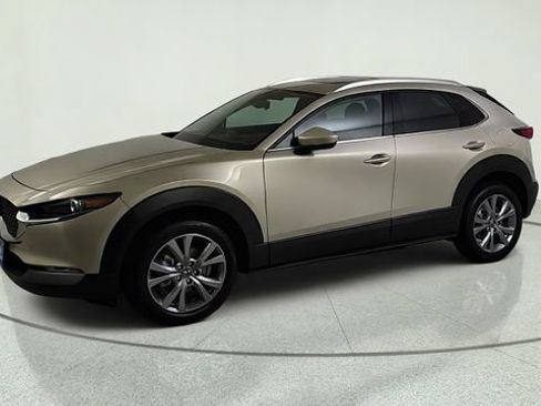 Used 2022 MAZDA CX-30 AWD 2.5 S w/ Premium Package image 3