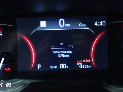 Used 2025 Toyota RAV4 LE AWD/4WD image 17