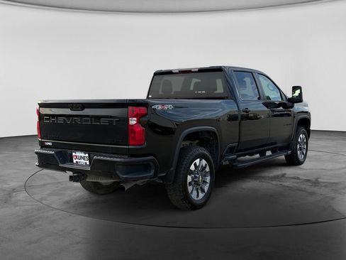 Used 2023 Chevrolet Silverado 2500 Custom w/ Gooseneck/5TH Wheel Package AWD/4WD image 9