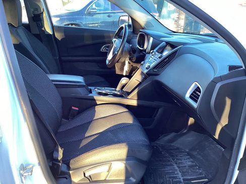 Used 2015 Chevrolet Equinox LT w/ Driver Convenience Package image 12