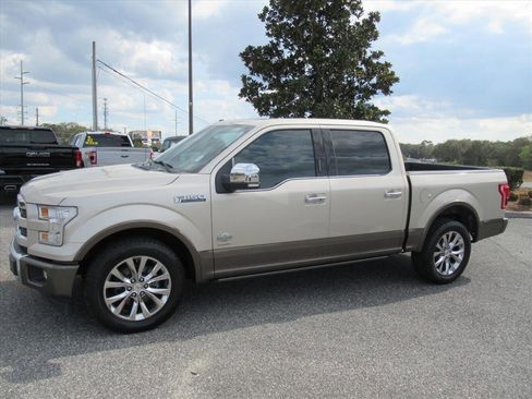 Used 2017 Ford F150 King Ranch w/ Equipment Group 601A Luxury image 4