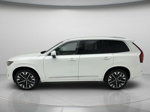 Used 2026 Volvo XC90 B6 Plus AWD/4WD image 8
