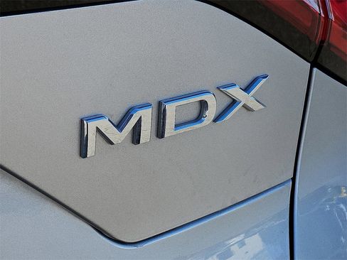 Used 2023 Acura MDX Technology image 11