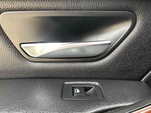 Used 2014 BMW 328i xDrive Sedan AWD/4WD image 39