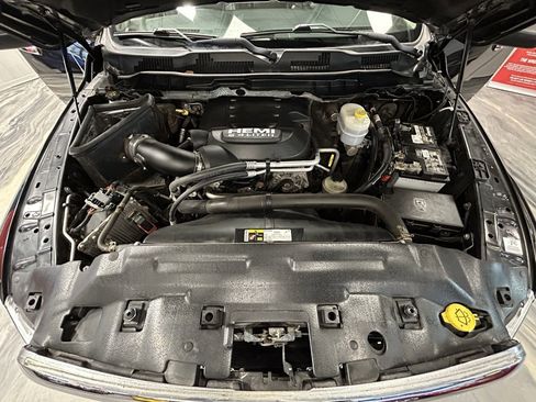 Used 2018 RAM 2500 Laramie image 52