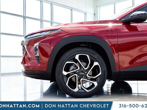 New 2026 Chevrolet Trax RS w/ Driver Confidence Package FWD image 28