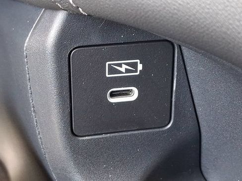 Certified 2025 Honda HR-V EX-L image 25