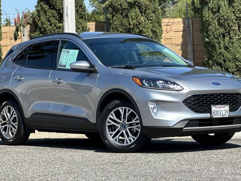 Used 2021 Ford Escape SEL AWD/4WD image 2