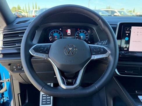 New 2026 Volkswagen Atlas Cross Sport SEL Premium R-Line AWD/4WD image 15