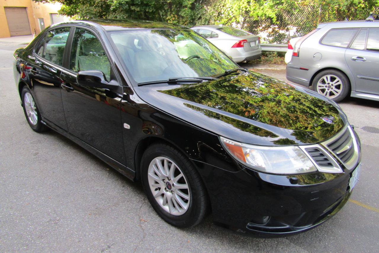 Used 2008 Saab 9-3 2.0T w/ Moonroof Package FWD image 22