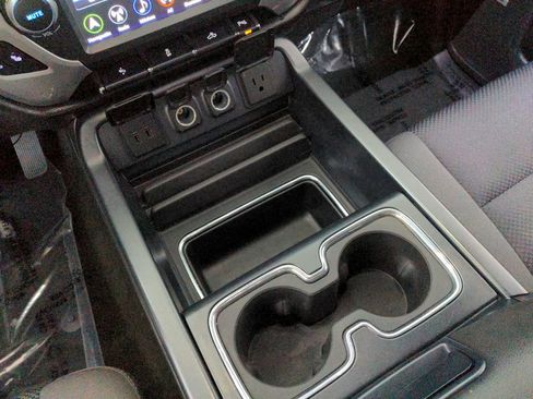 Used 2018 Chevrolet Silverado 1500 LT w/ All Star Edition RWD image 20