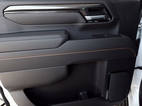 New 2025 GMC Sierra 3500 AT4 w/ AT4 Preferred Package image 30