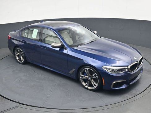 Used 2020 BMW M550i xDrive w/ Premium Package AWD/4WD image 18