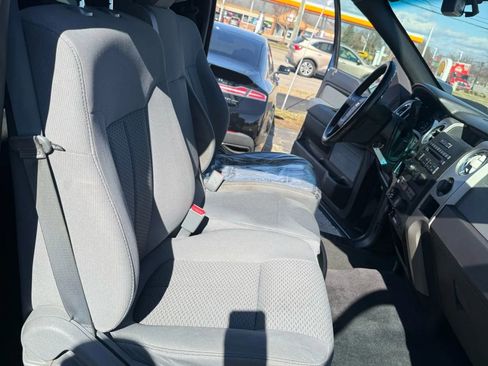 Used 2011 Ford F150 XLT w/ XLT Chrome Pkg image 21