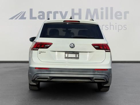 Used 2019 Volkswagen Tiguan SE image 4