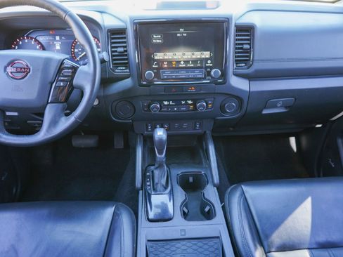 Used 2022 Nissan Frontier Pro-X w/ Pro-X Premium Package image 18