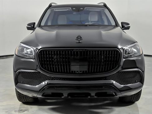 Used 2022 Mercedes-Benz Maybach GLS 600 4MATIC image 5