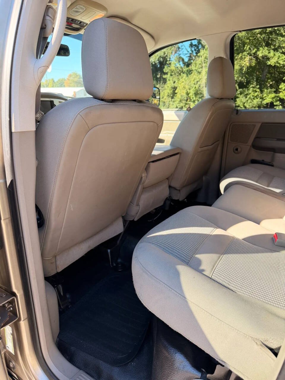Used 2009 Dodge Ram 3500 Truck SLT w/ Popular Equipment Group AWD/4WD image 19